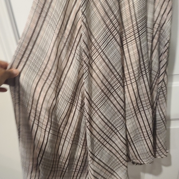 Minkpink Tilda Halter Midi  Dress size small.... - Picture 6 of 10